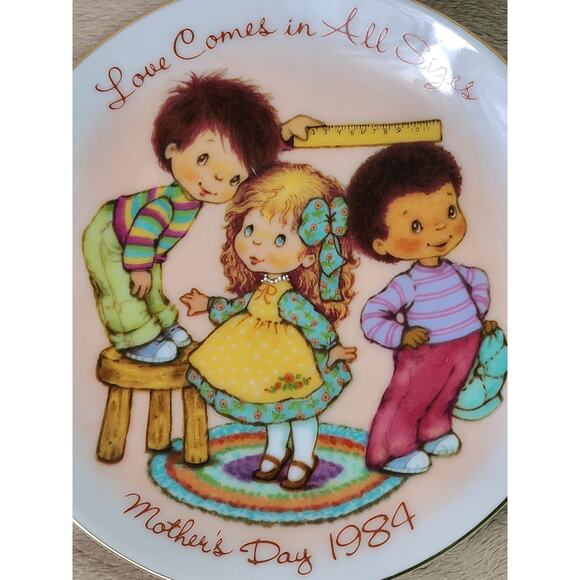Avon Mother's Day Plate 1981 1982 1984 1992 Kids Design Porcelain Japan 5" x4 - Picture 14 of 16